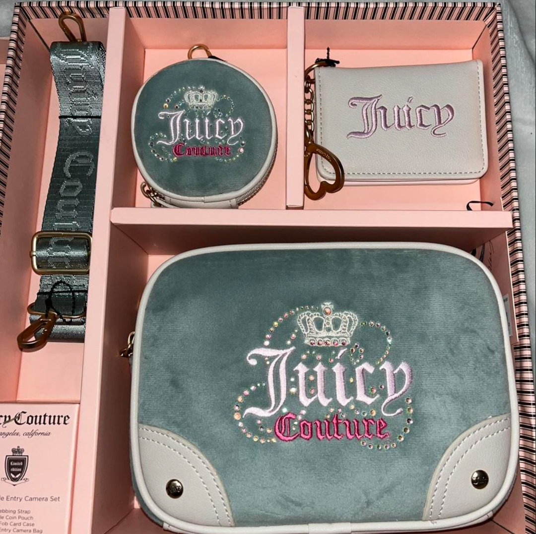 Juicy Couture White and Turquoise Camera Bag Set Box